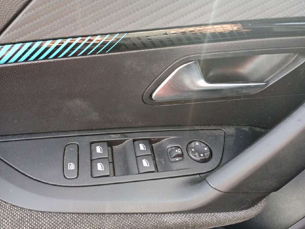 Occasion PEUGEOT 2008 2008 PureTech 100 S&S BVM6 - Style