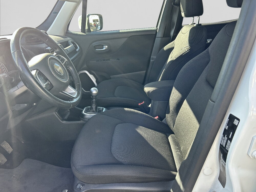 Occasion JEEP Renegade Renegade 1.0 GSE T3 120 ch BVM6 - Quicksilver Winter Edition
