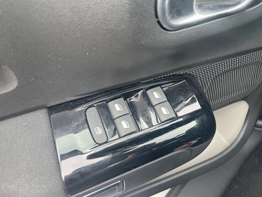 Occasion CITROEN C3 C3 PureTech 110 S&S BVM6 - Shine Pack