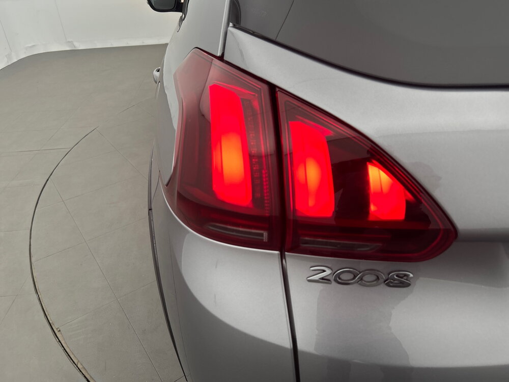 Occasion PEUGEOT 2008 2008 BlueHDi 100ch S&S BVM5 - Signature