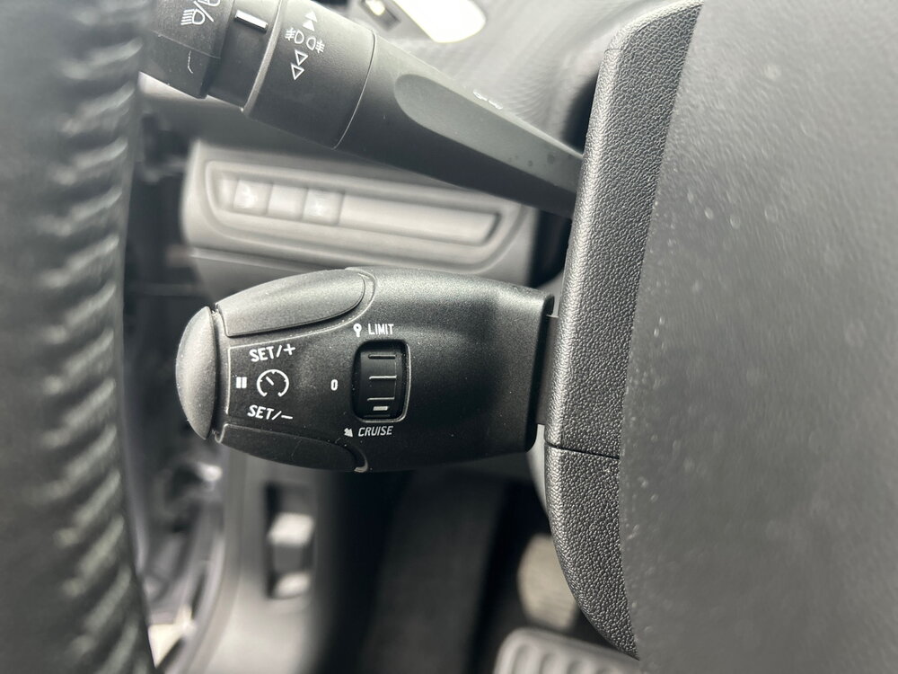 Occasion PEUGEOT 2008 2008 BlueHDi 100ch S&S BVM5 - Signature