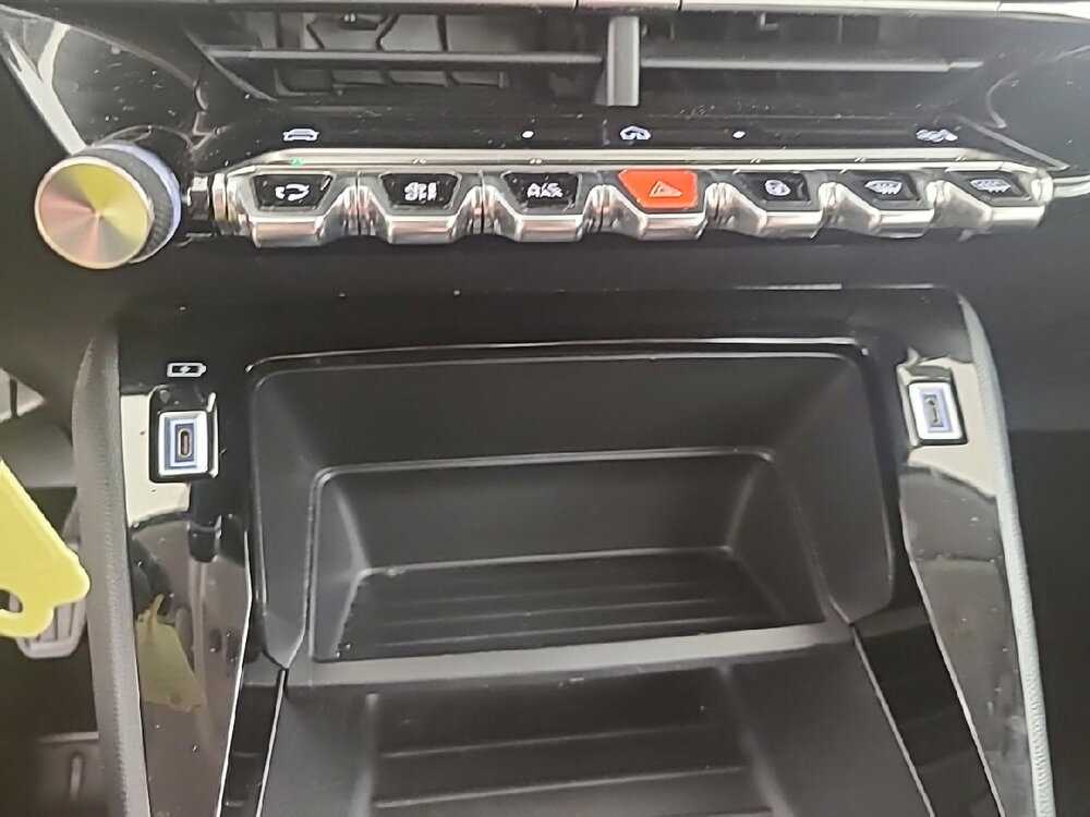 Occasion PEUGEOT 208 208 PureTech 100 S&S BVM6 - Active