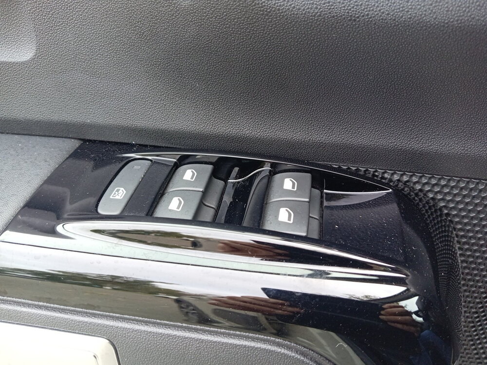 Occasion CITROEN C3 C3 PureTech 110 S&S BVM6 - Shine Pack