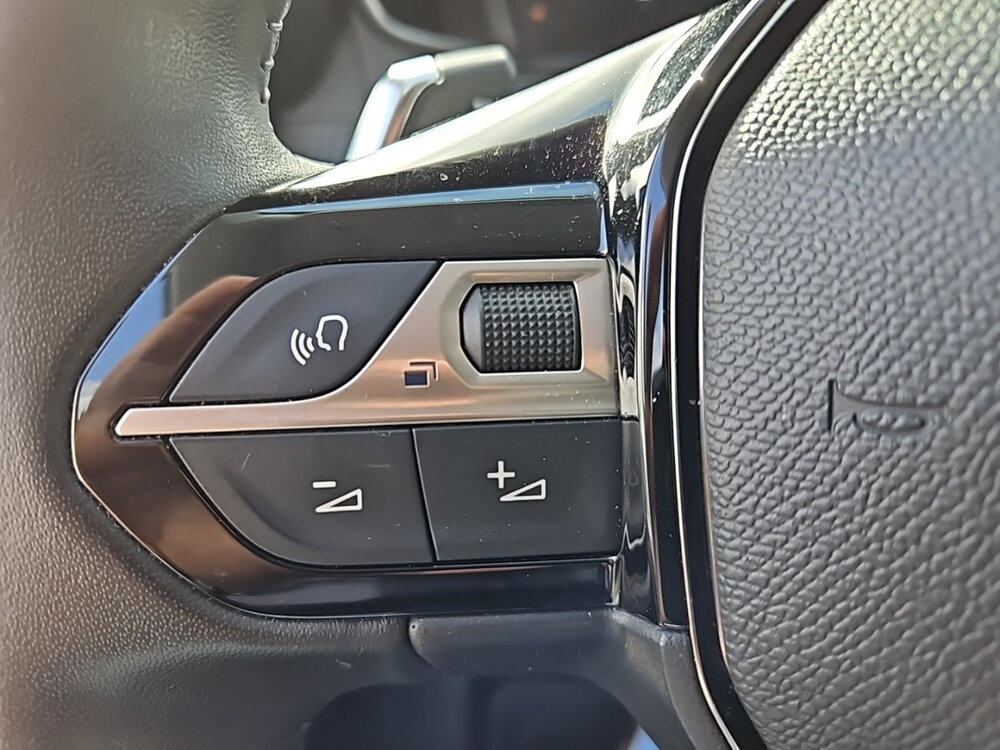 Occasion PEUGEOT 208 208 Hybrid 100 e-DCS6 - Allure