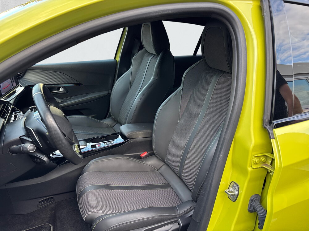 Occasion PEUGEOT 208 208 Hybrid 136 e-DCS6 - GT