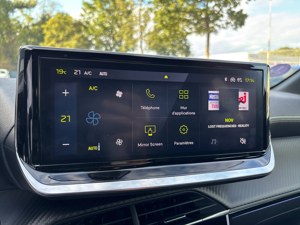 Occasion PEUGEOT 208 208 Hybrid 136 e-DCS6 - GT