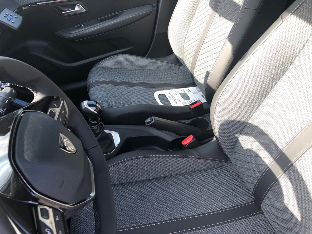 Occasion PEUGEOT 208 208 Turbo 100 ch BVM6 - Allure