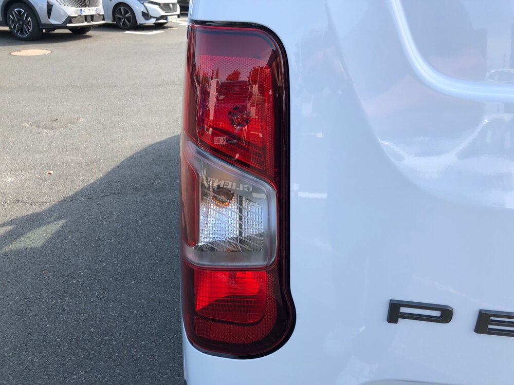 Occasion PEUGEOT Partner PARTNER FGN DIESEL 130 CH M CHARG UT MAJ AUT
