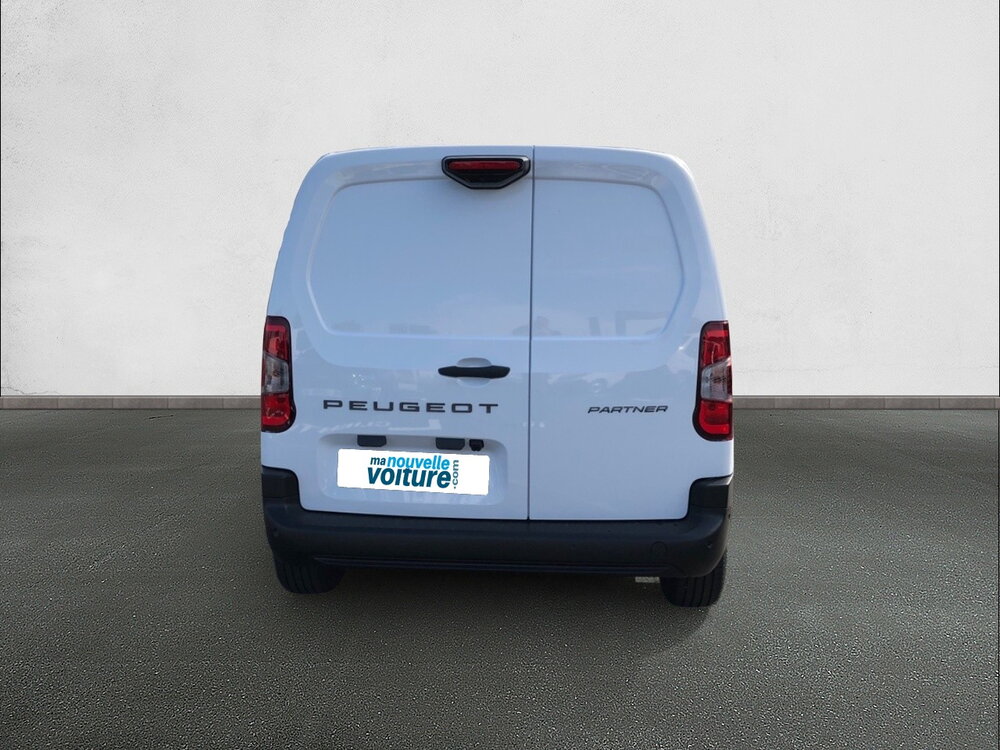 Occasion PEUGEOT Partner PARTNER FGN DIESEL 130 CH M CHARG UT MAJ AUT