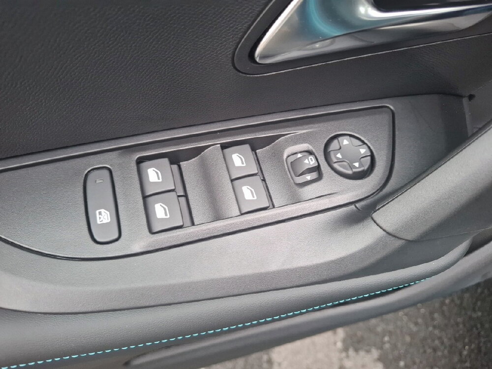 Occasion PEUGEOT 2008 2008 Hybrid 110 ch e-DCS6 - Envy