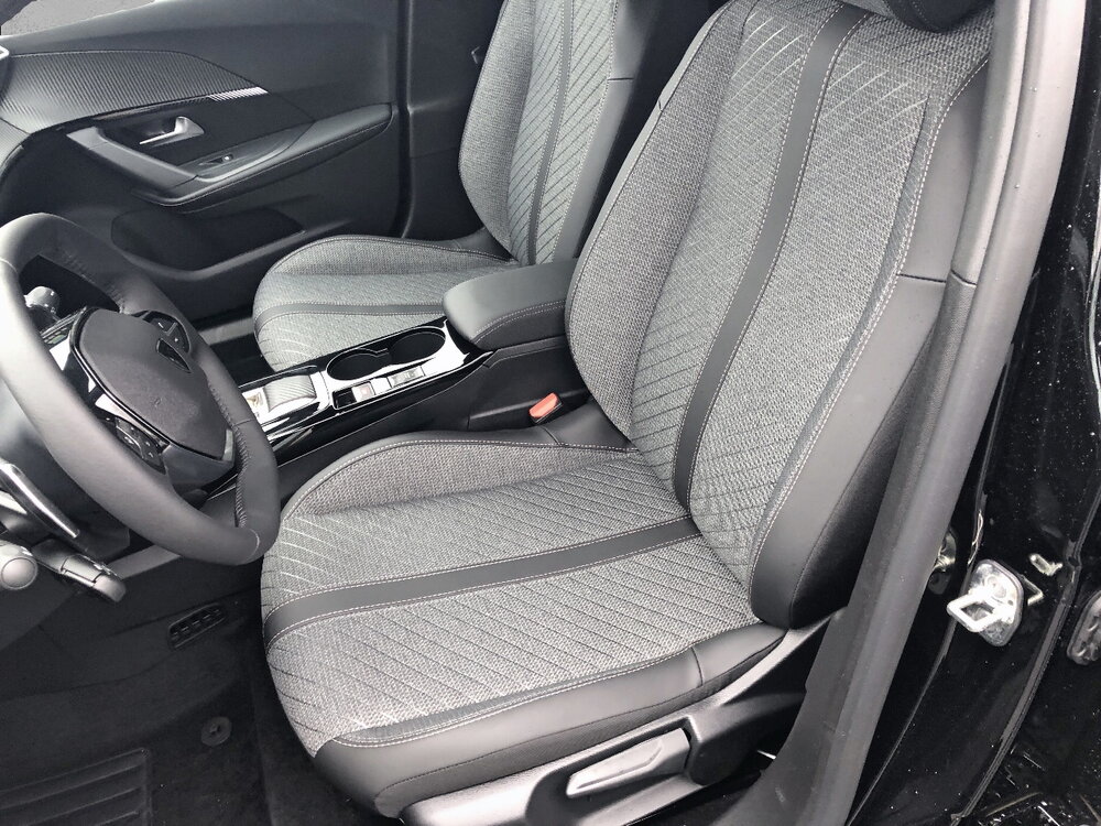 Occasion PEUGEOT 2008 2008 Hybrid 145 e-DCS6 - série spéciale ENVY