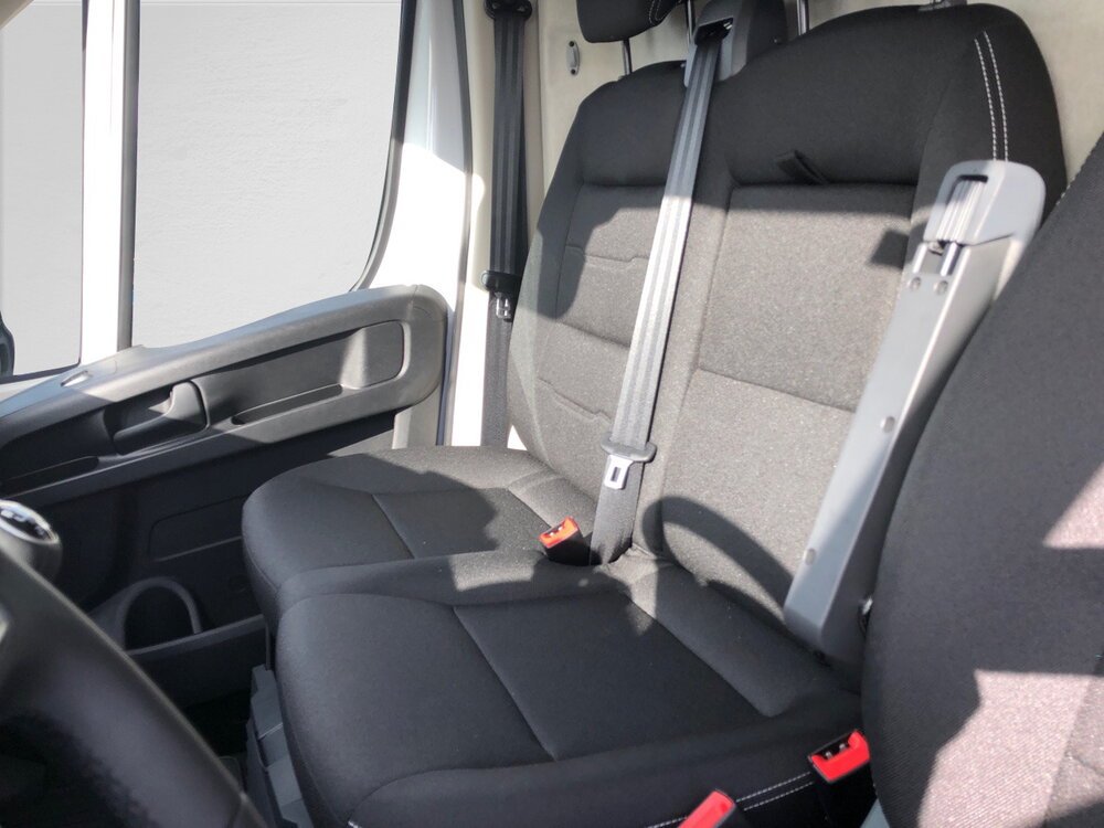 Occasion PEUGEOT Boxer BOXER FGN TOLE 3.3 T L2H2 140 S&S BVM6