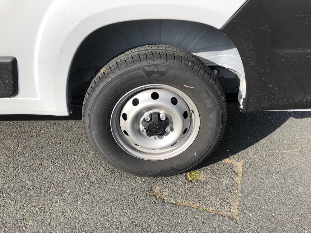 Occasion PEUGEOT Boxer BOXER FGN TOLE 3.3 T L2H2 140 S&S BVM6