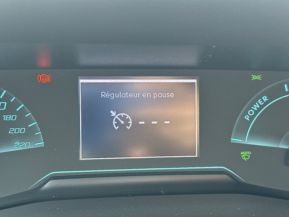 Occasion PEUGEOT 2008 2008 Hybrid 110 e-DCS6 - Style