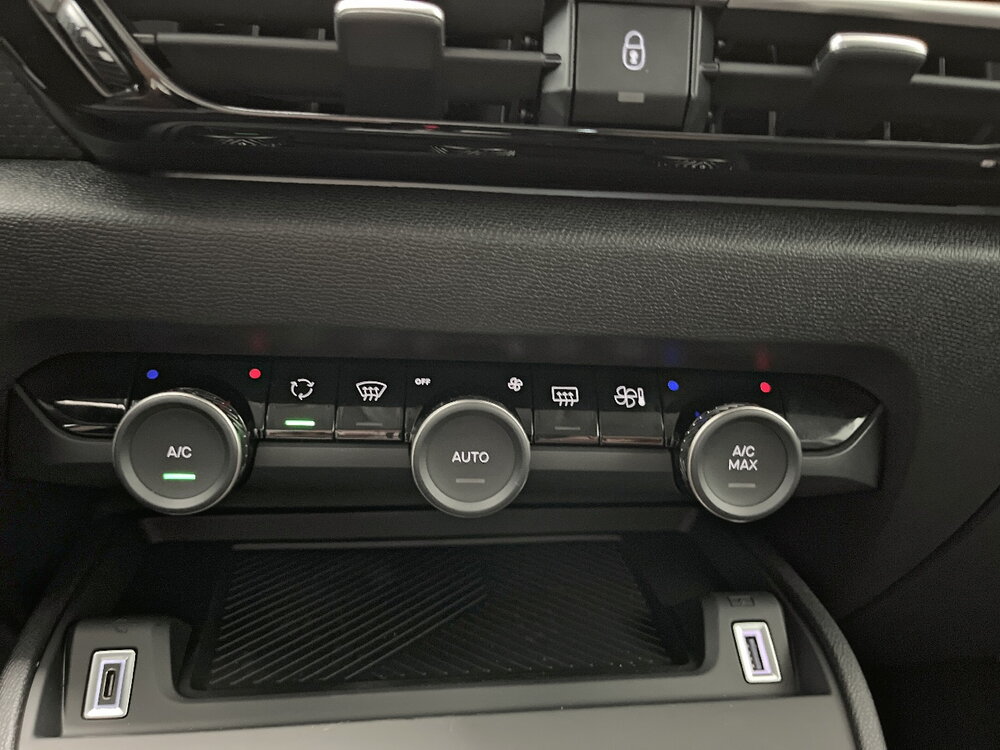 Occasion CITROEN C4 C4 Hybride 145 e-DCS6 - Collection