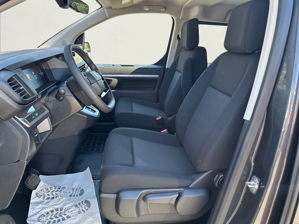 Occasion PEUGEOT Expert EXPERT CA FIXE M DIESEL 180 CH AUTOMATIQUE