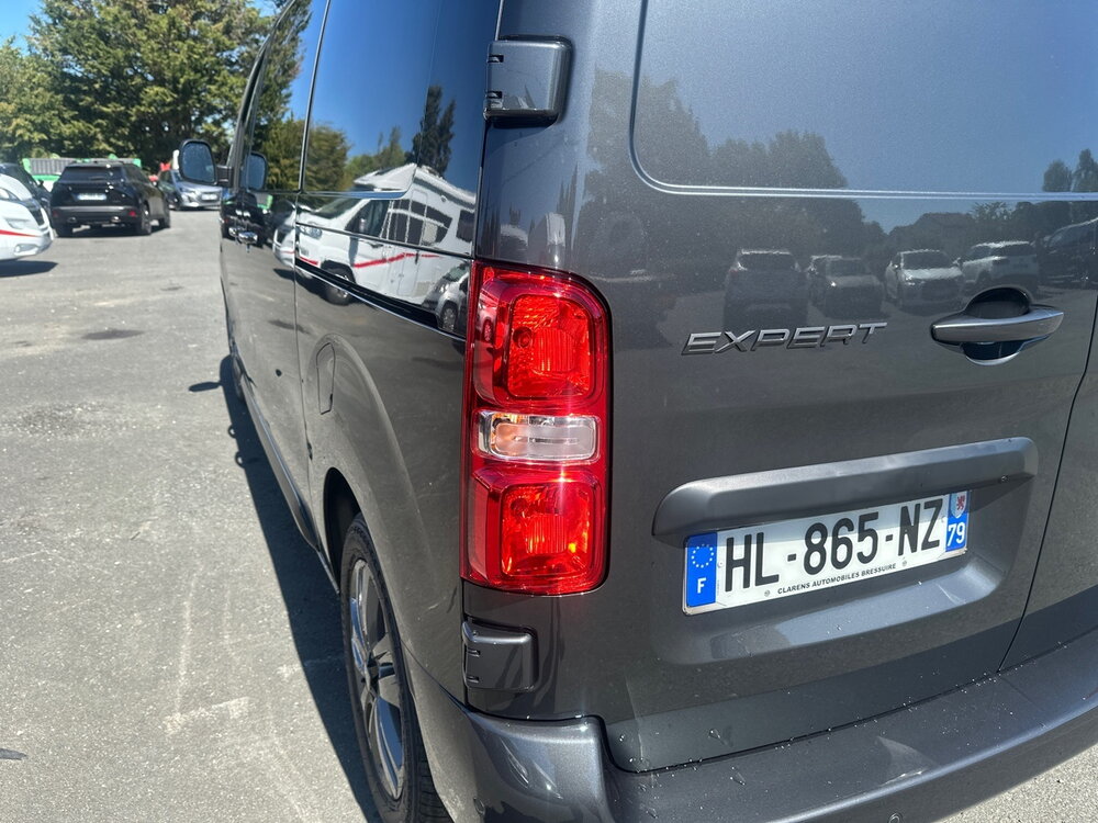 Occasion PEUGEOT Expert EXPERT CA FIXE M DIESEL 180 CH AUTOMATIQUE