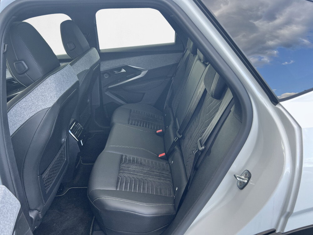 Occasion PEUGEOT 3008 3008 Electrique 210 ch 73 kWh - GT Exclusive