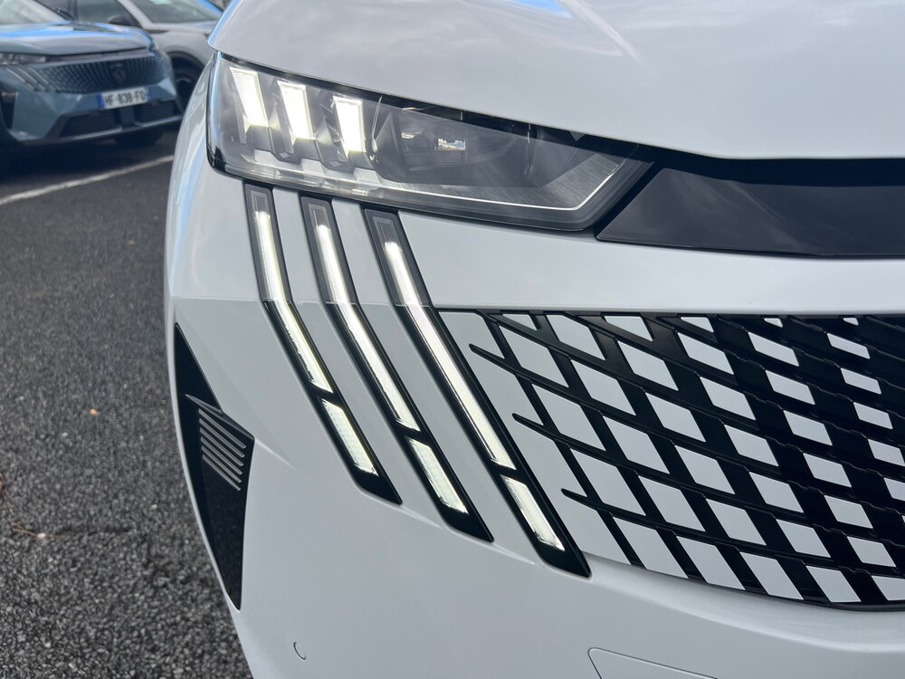 Occasion PEUGEOT 3008 3008 Electrique 210 ch 73 kWh - GT Exclusive