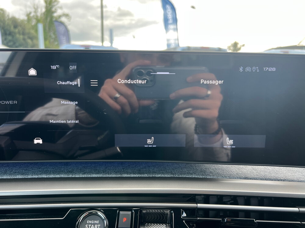 Occasion PEUGEOT 3008 3008 Electrique 210 ch 73 kWh - GT Exclusive