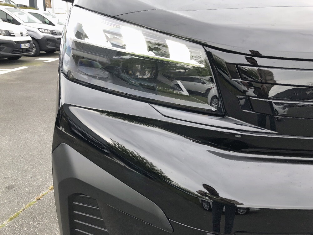 Occasion PEUGEOT Traveller Traveller M Diesel 180 ch Automatique - Business