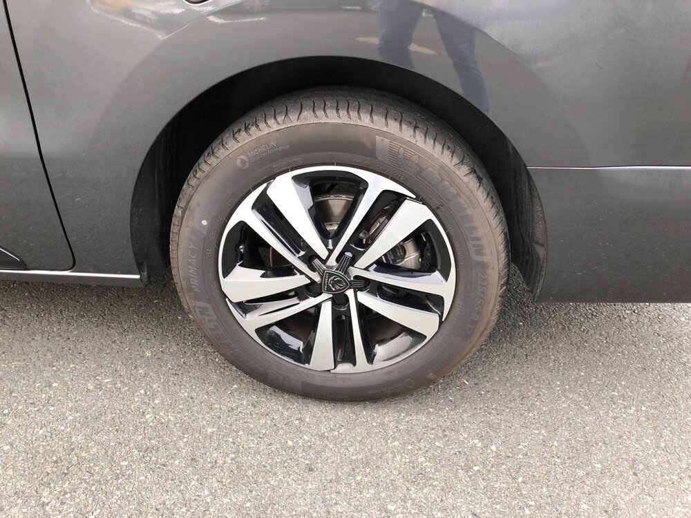 Occasion PEUGEOT Traveller Traveller XL Diesel 180 ch Automatique - Business Pack