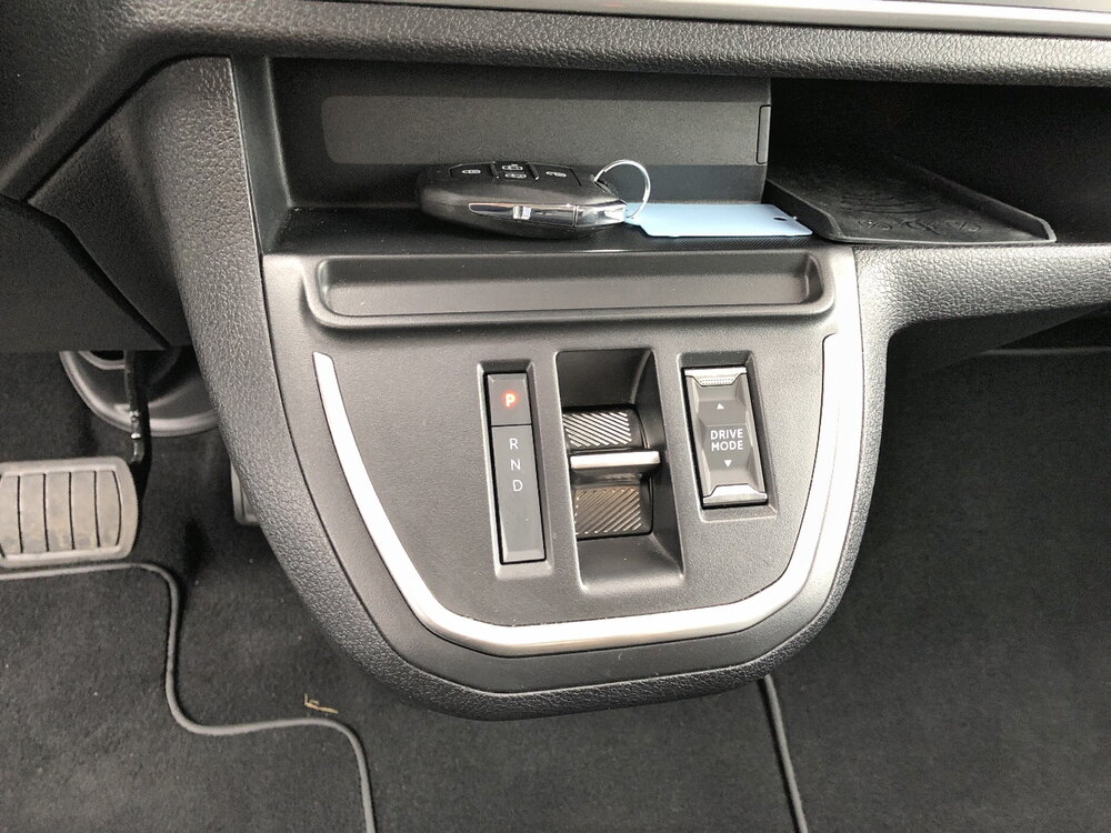 Occasion PEUGEOT Traveller Traveller XL Diesel 180 ch Automatique - Business Pack