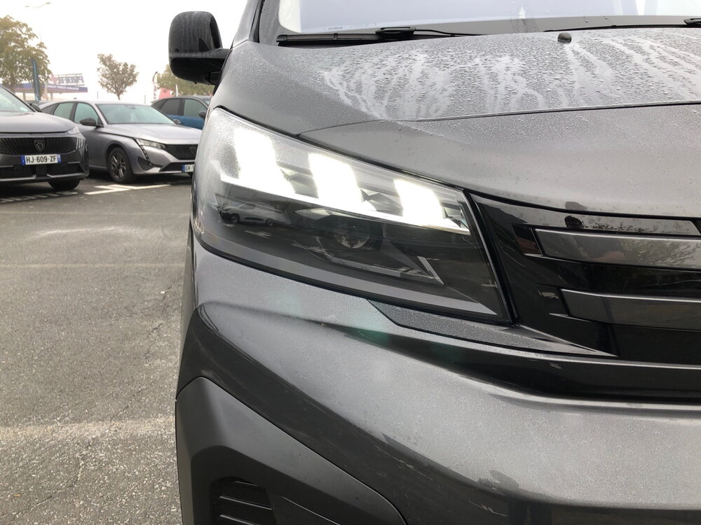 Occasion PEUGEOT Traveller Traveller XL Diesel 180 ch Automatique - Business Pack