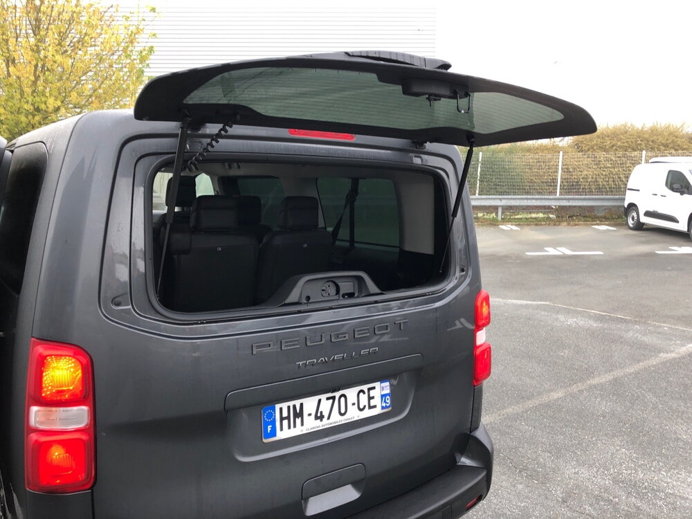 Occasion PEUGEOT Traveller Traveller XL Diesel 180 ch Automatique - Business Pack