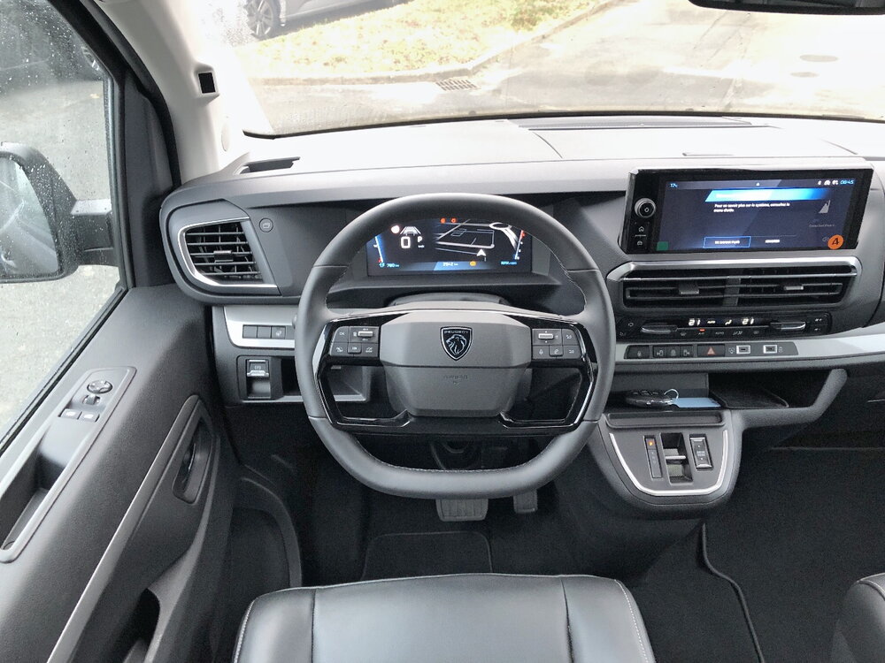 Occasion PEUGEOT Traveller Traveller XL Diesel 180 ch Automatique - Business Pack