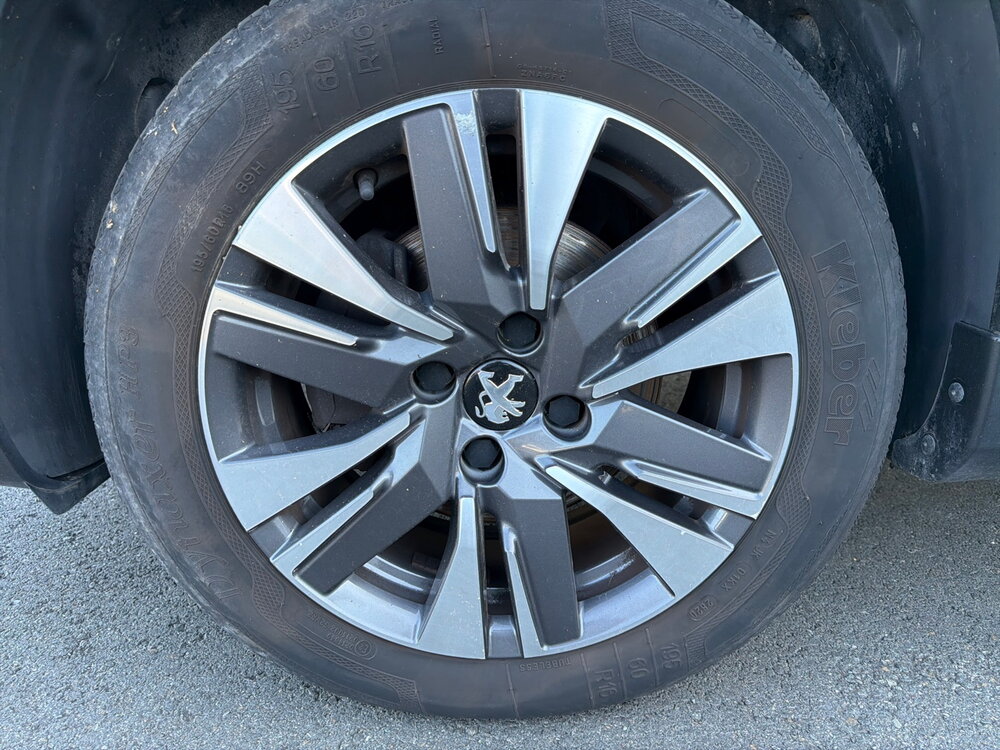 Occasion PEUGEOT 2008 2008 1.2 PureTech 130ch S&S BVM6 - Allure