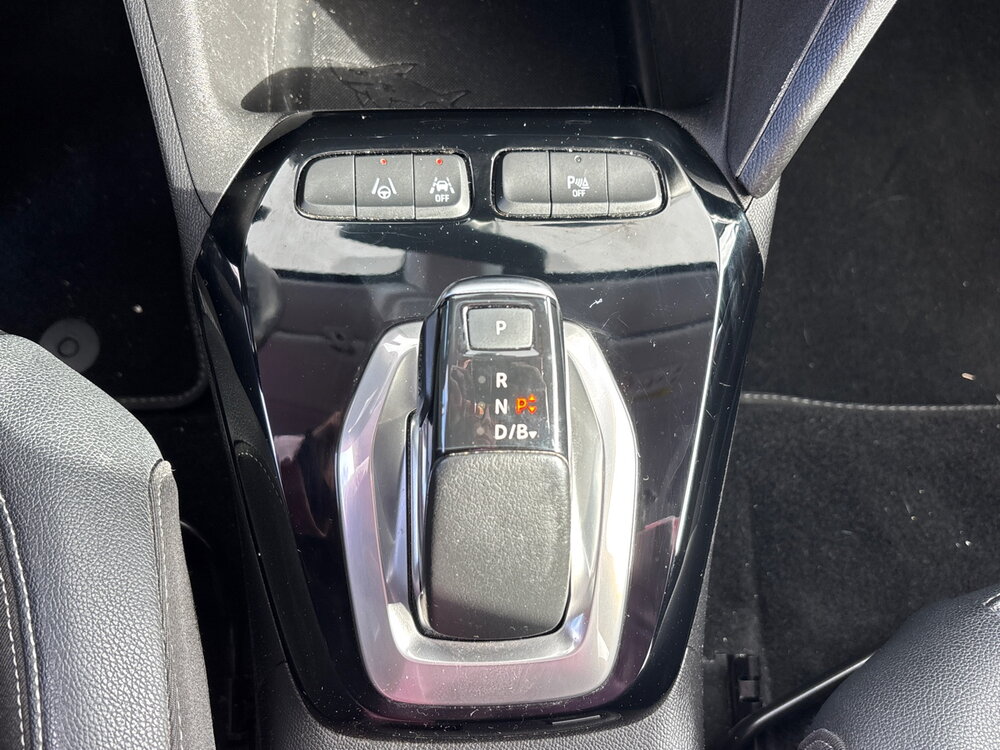 Occasion OPEL Corsa Corsa Electrique 136 ch & Batterie 50 kw/h - Elegance