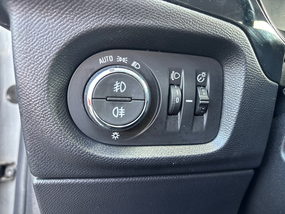 Occasion OPEL Corsa Corsa Electrique 136 ch & Batterie 50 kw/h - Elegance