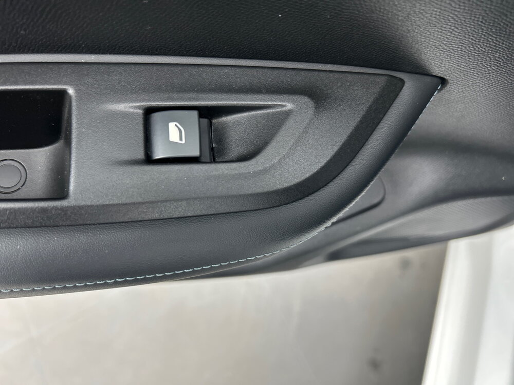 Occasion PEUGEOT 2008 2008 Electrique 136 ch - Allure