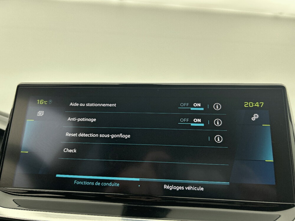 Occasion PEUGEOT 2008 2008 Electrique 136 ch - Allure