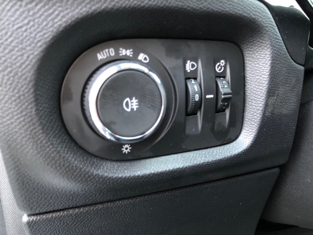 Occasion OPEL Corsa Corsa 1.2 75 ch BVM5 - Edition