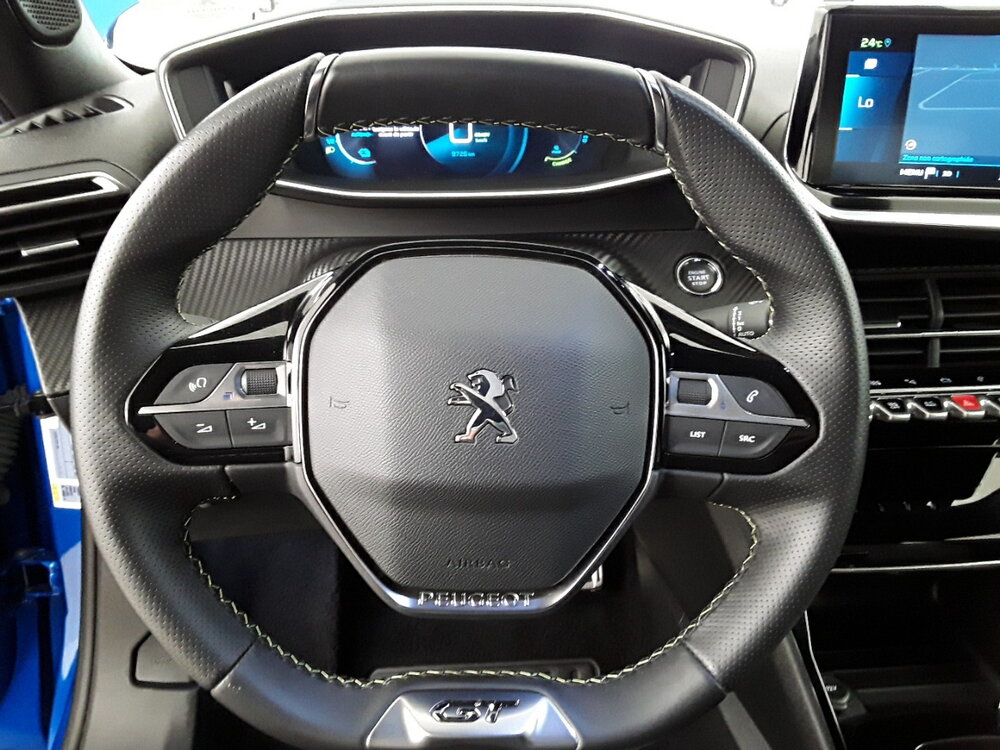 Occasion PEUGEOT 2008 2008 Moteur électrique 136 ch - GT
