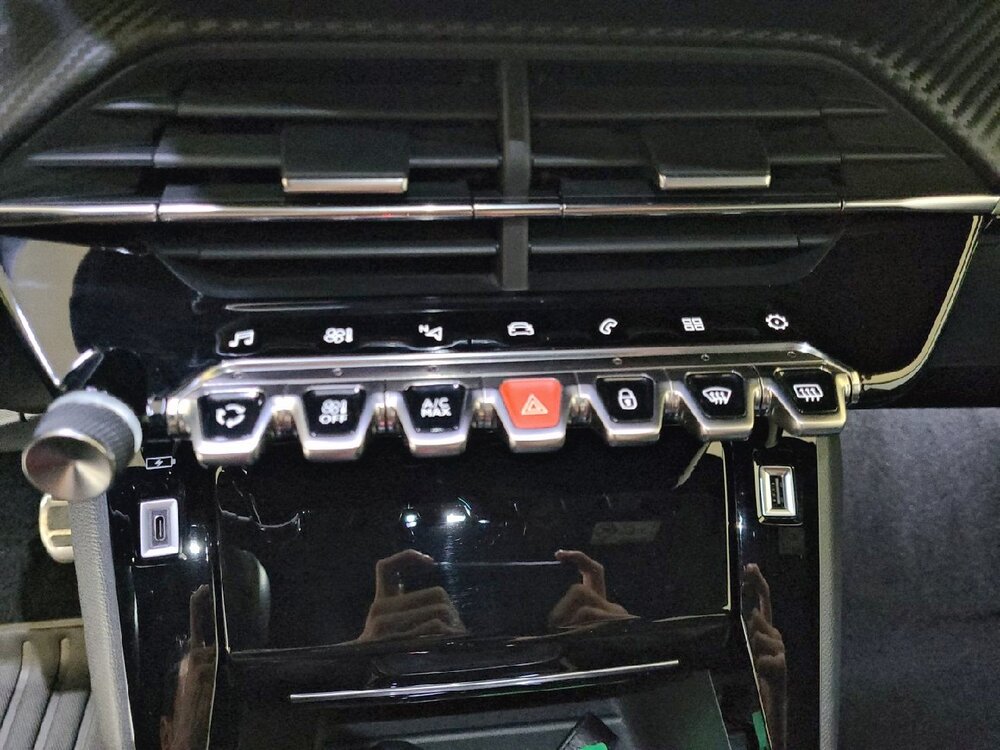 Occasion PEUGEOT 208 208 PureTech 100 S&S BVM6 - GT