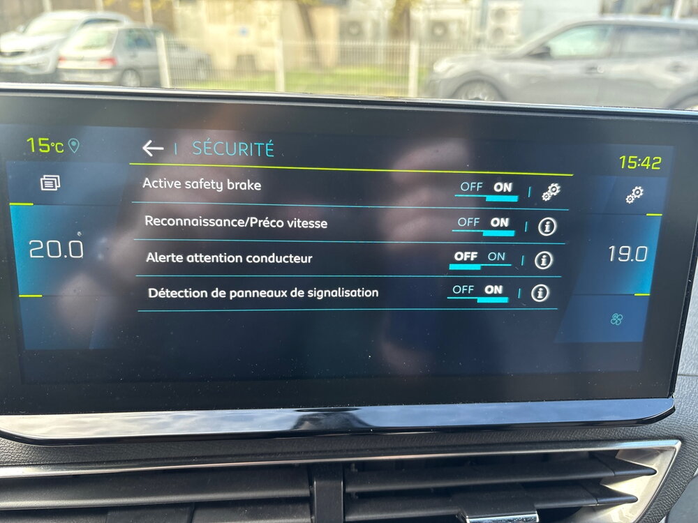 Occasion PEUGEOT 3008 3008 Hybrid 225 e-EAT8 - GT