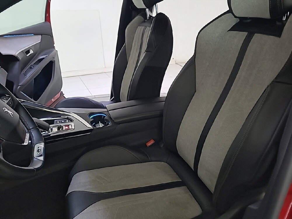 Occasion PEUGEOT 3008 3008 Hybrid 225 e-EAT8 - GT