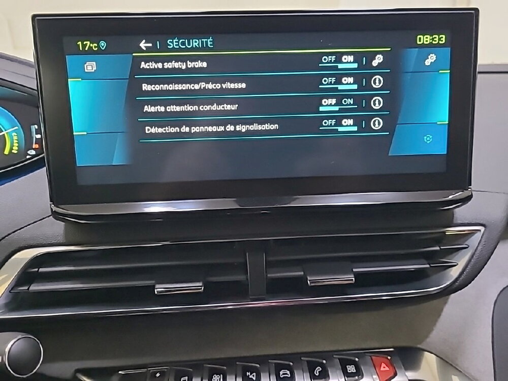 Occasion PEUGEOT 3008 3008 Hybrid 225 e-EAT8 - GT