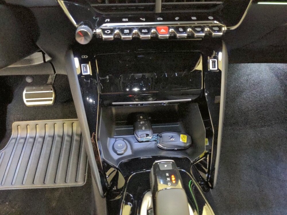 Occasion PEUGEOT 2008 2008 BlueHDi 130 S&S EAT8 - GT