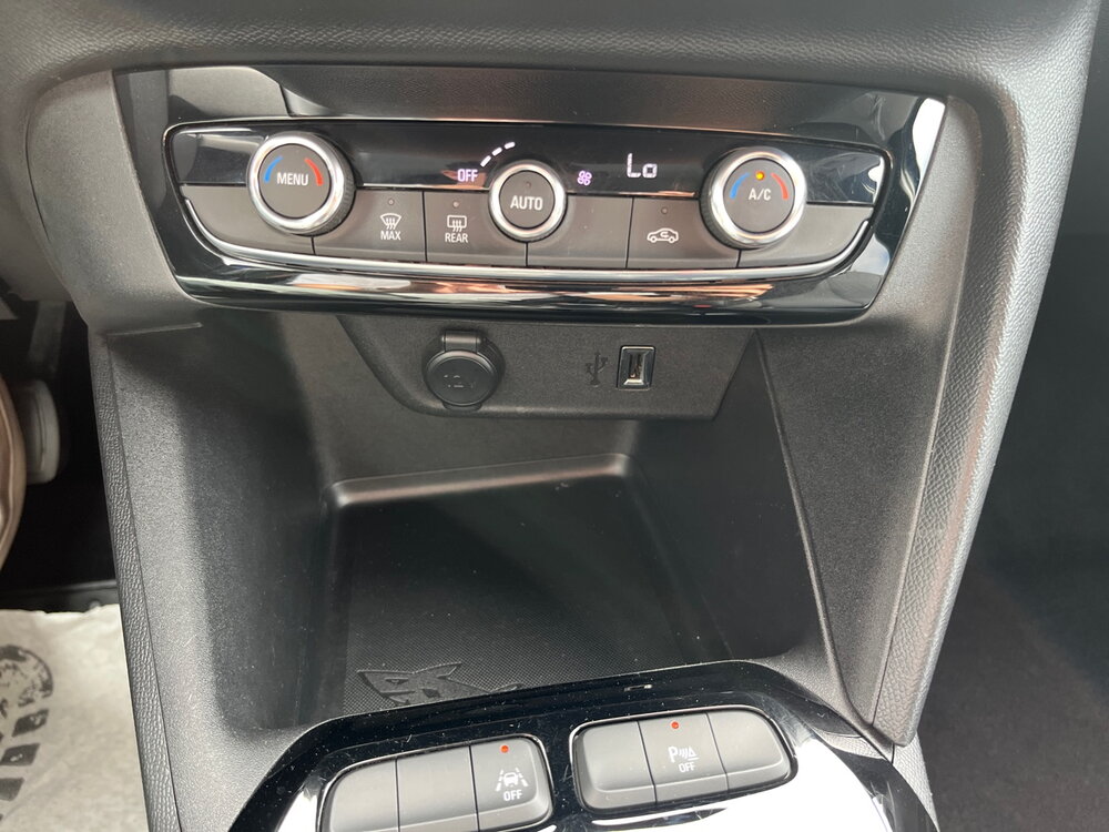 Occasion OPEL Corsa Corsa Electrique 136 ch & Batterie 50 kw/h - Elegance