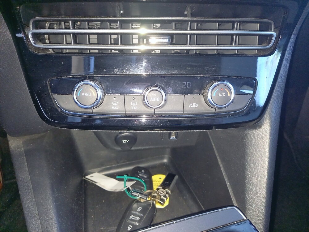 Occasion OPEL Mokka Mokka Electrique 136 ch & Batterie 50 kWh - Elegance Business