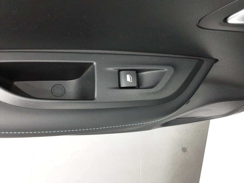 Occasion PEUGEOT 2008 2008 PureTech 100 S&S BVM6 - Allure