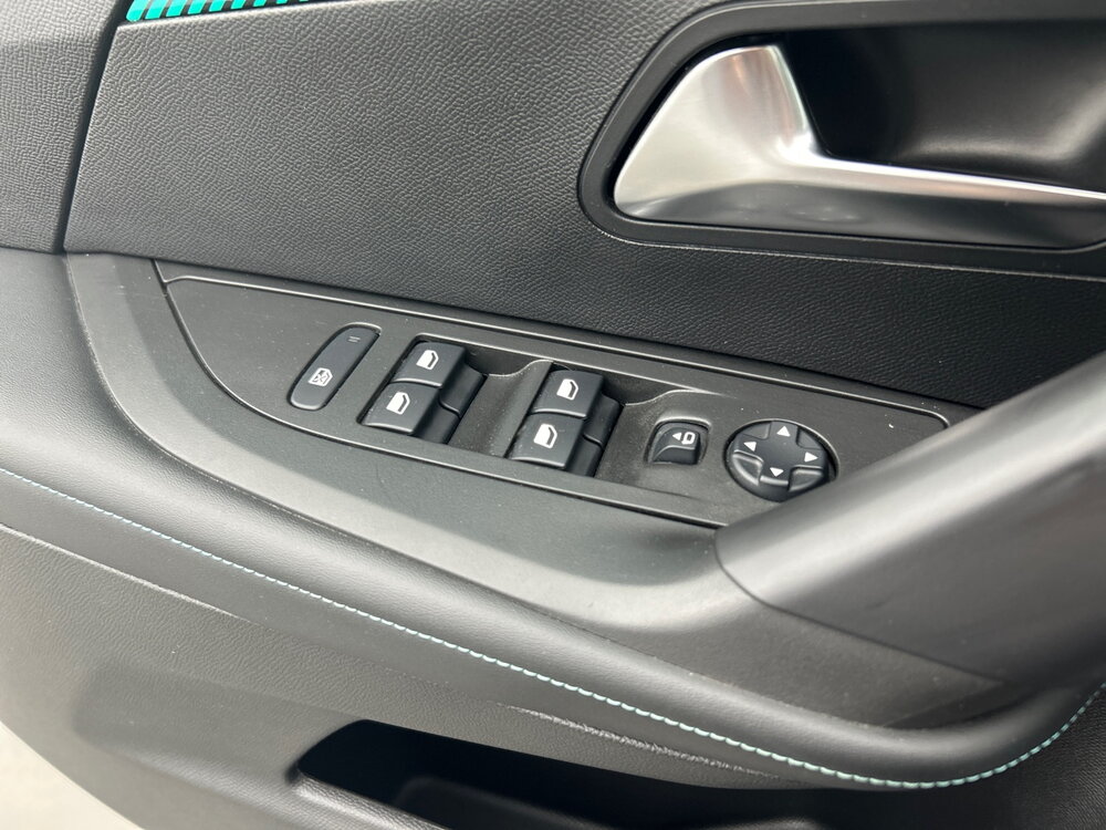 Occasion PEUGEOT 2008 2008 PureTech 100 S&S BVM6 - Allure Pack