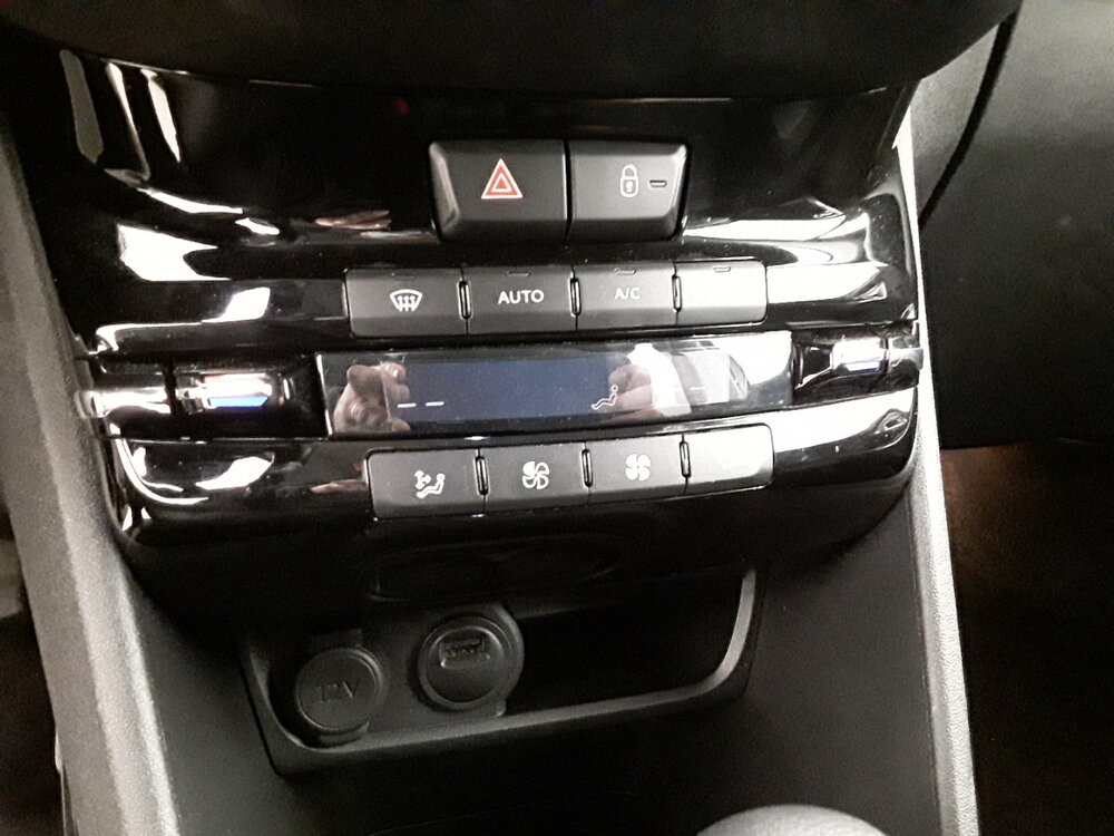 Occasion PEUGEOT 2008 2008 1.2 PureTech 110ch S&S EAT6 - Allure Business