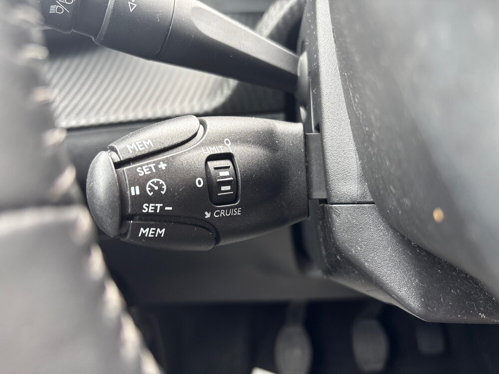Occasion PEUGEOT 2008 2008 PureTech 100 S&S BVM6 - Allure Pack