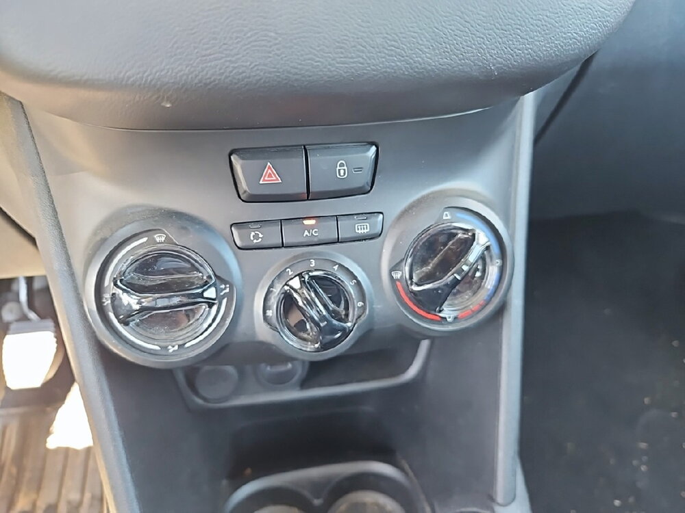 Occasion PEUGEOT 208 208 PureTech 82ch S&S BVM5 - Active Business