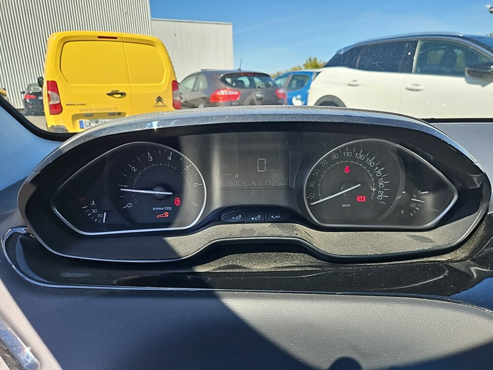 Occasion PEUGEOT 208 208 PureTech 82ch S&S BVM5 - Active Business